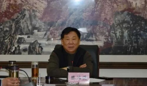 山東一滕集團(tuán)召開2023年度醫(yī)藥系統(tǒng)述職工作會(huì)