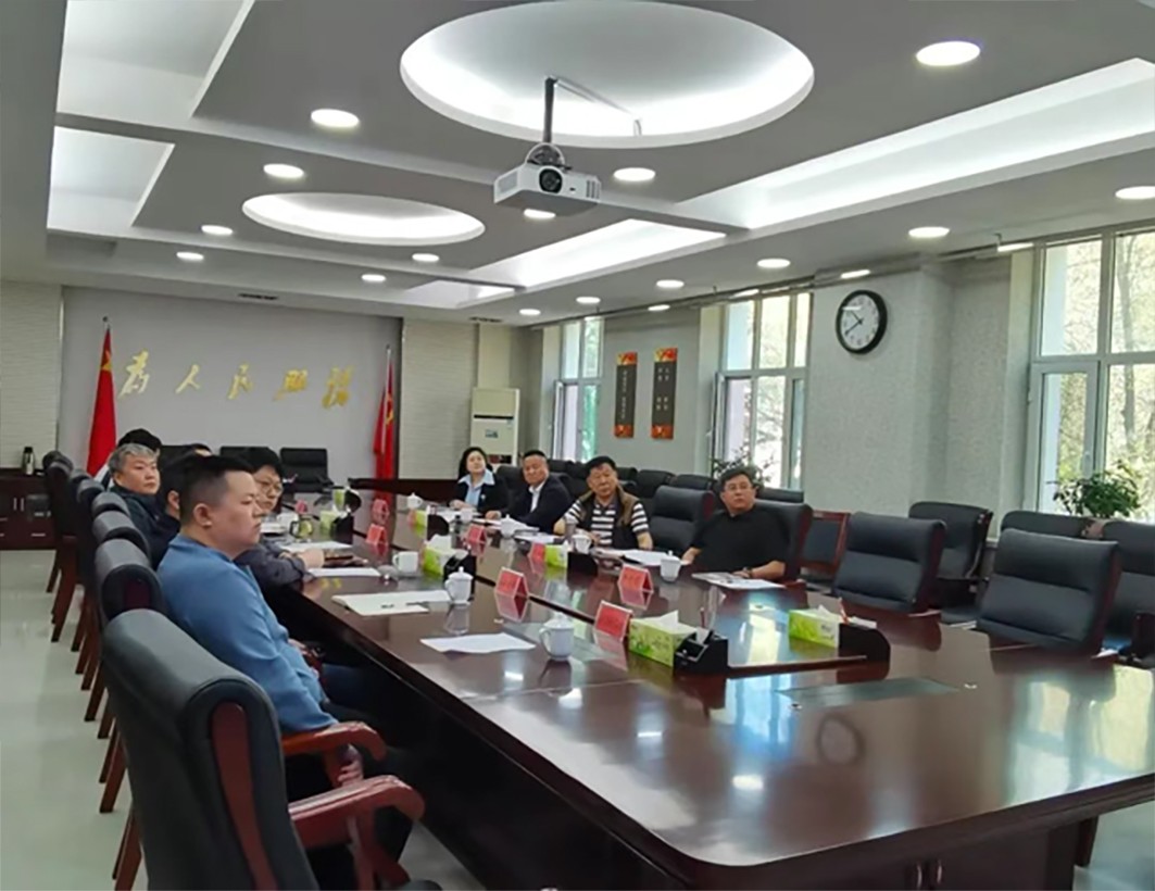 滕鴻儒董事長(zhǎng)到克拉瑪依拜訪交流